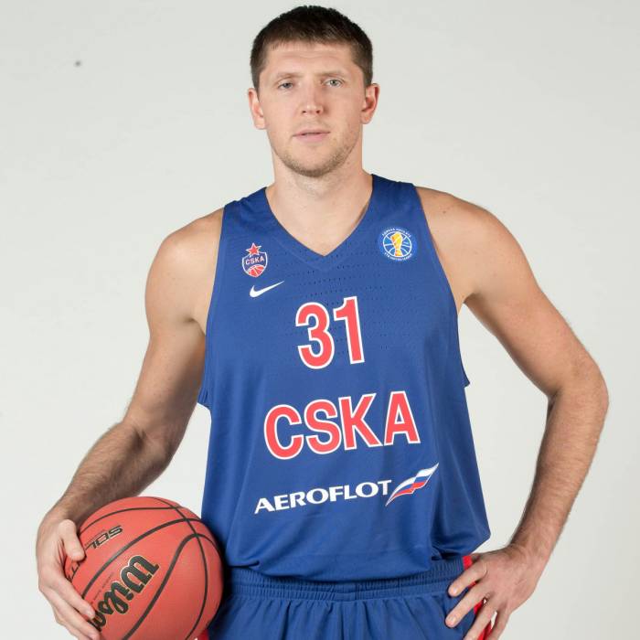 Photo de Viktor Khryapa, saison 2017-2018