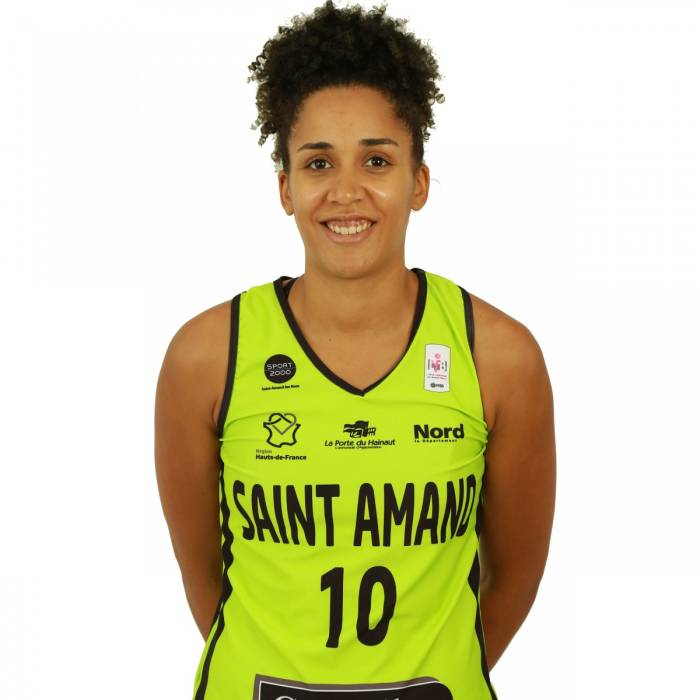 Photo of Margaux Okou-Zouzouo, 2021-2022 season