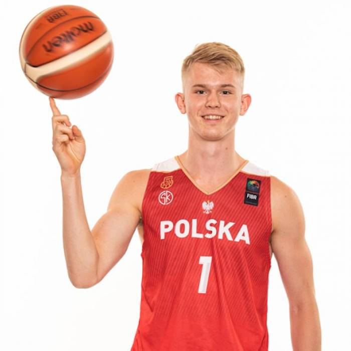 Photo of Lukasz Kolenda, 2019-2020 season