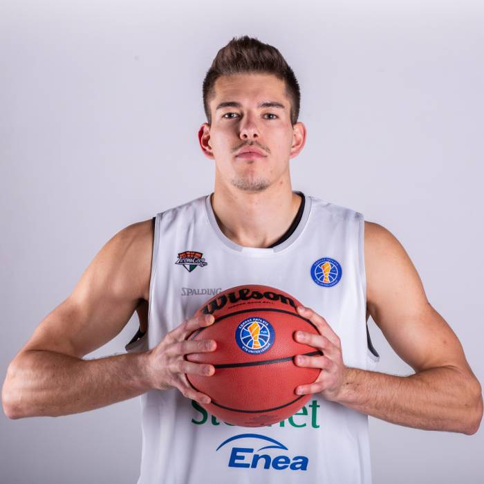 Photo of Julian Jasinski, 2019-2020 season