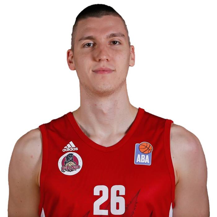 Foto de Aleksa Stepanovic, temporada 2021-2022