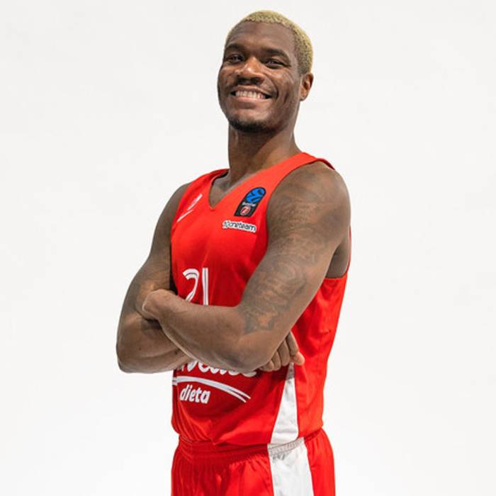 Foto de Jalen Jones, temporada 2021-2022