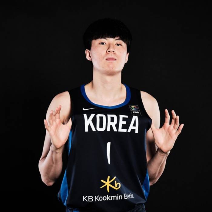 Photo of Hyunjung Lee, 2021-2022 season