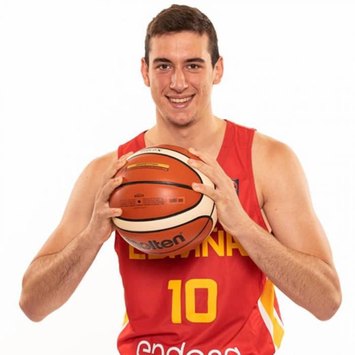 Photo of Arnau Parrado, 2019-2020 season