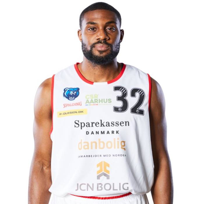 Photo de Jarred Ogungbemi-Jackson, saison 2021-2022