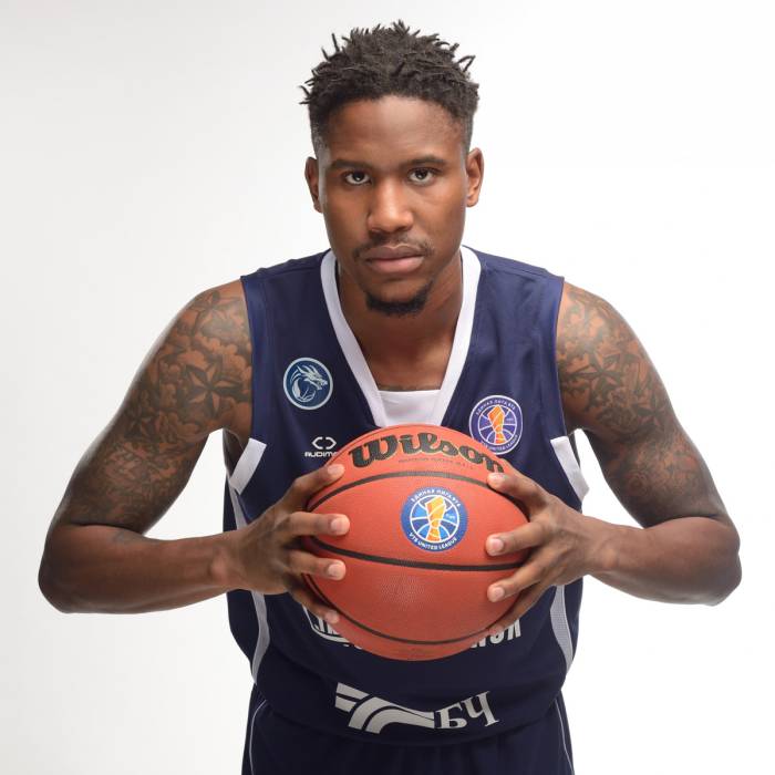 Foto de Dominez Burnett, temporada 2019-2020