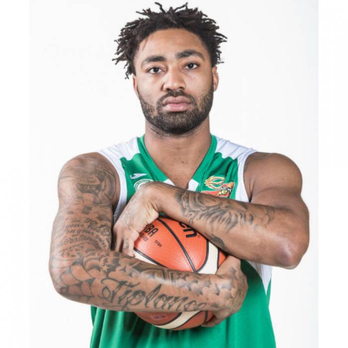 Photo de James Young, saison 2019-2020