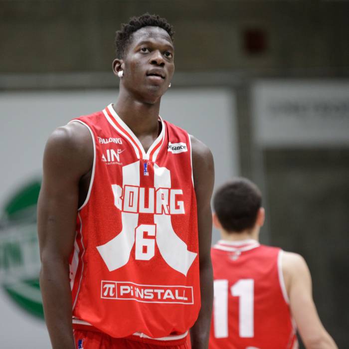 Foto de Mbaye Ndiaye, temporada 2019-2020