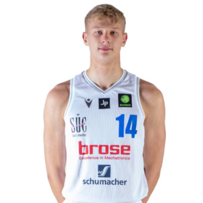 Photo of Jannis Sonnefeld, 2021-2022 season