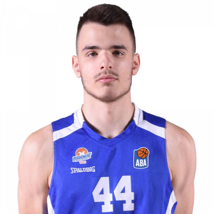 Foto de Fedor Zugic, temporada 2019-2020