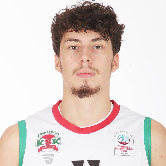 Photo de Efe Sarica, saison 2021-2022