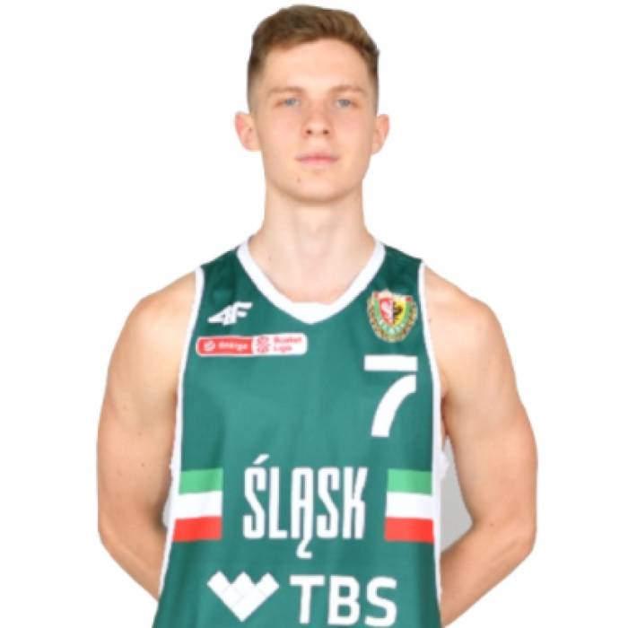 Photo of Kacper Gordon, 2021-2022 season