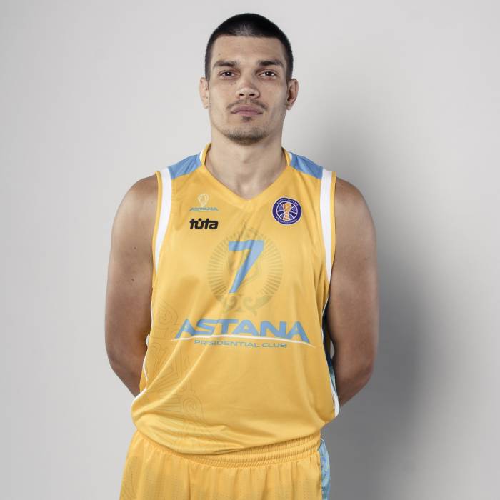 Foto de Nikolay Bazhin, temporada 2018-2019