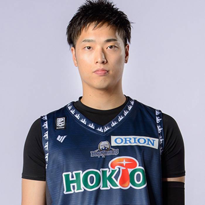 Photo de Yuta Okada, saison 2021-2022