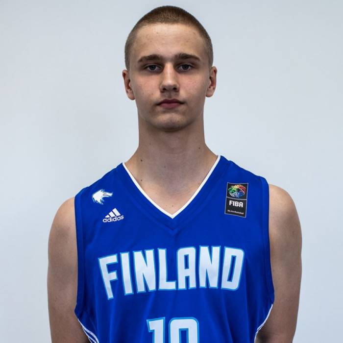 Photo of Ville Tolonen, 2019-2020 season