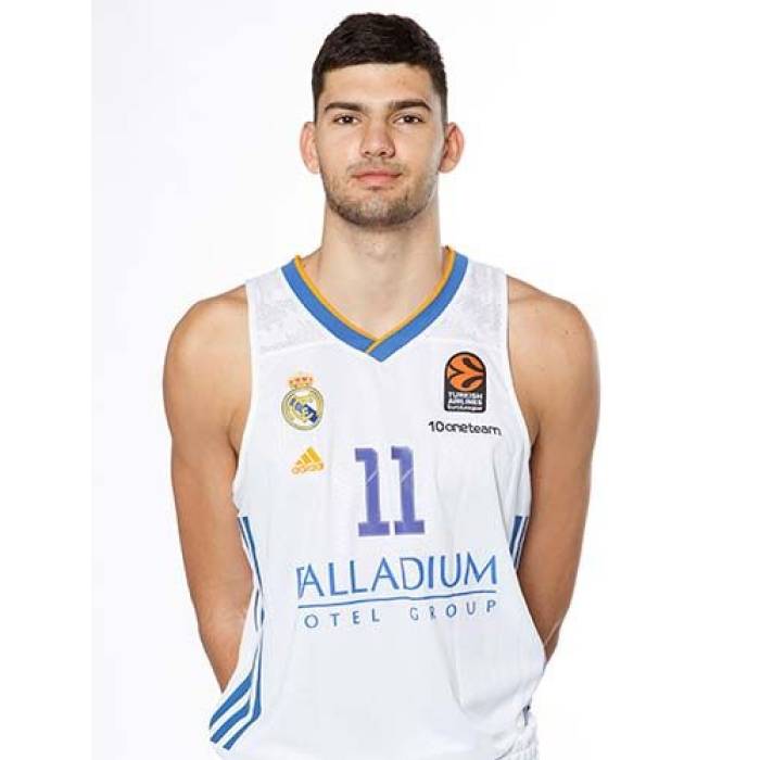 Foto de Tristan Vukcevic, temporada 2021-2022