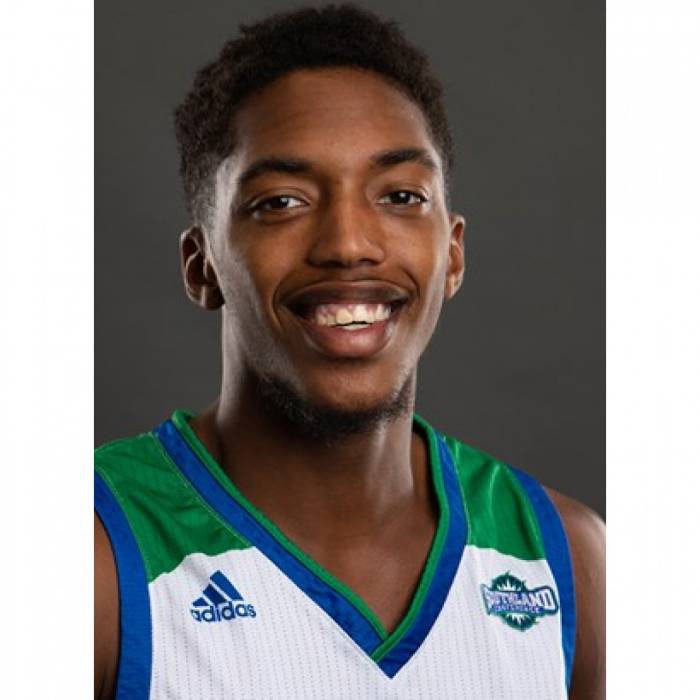 Photo de Myles Smith, saison 2019-2020