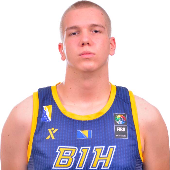 Foto de Dzanan Ramic, temporada 2024-2025