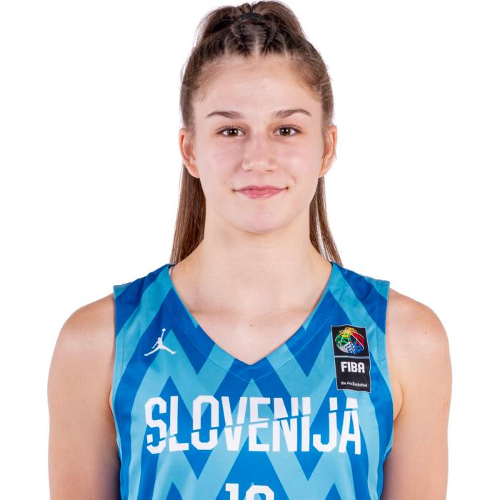 Photo of Lina Jerkovic, 2024-2025 season