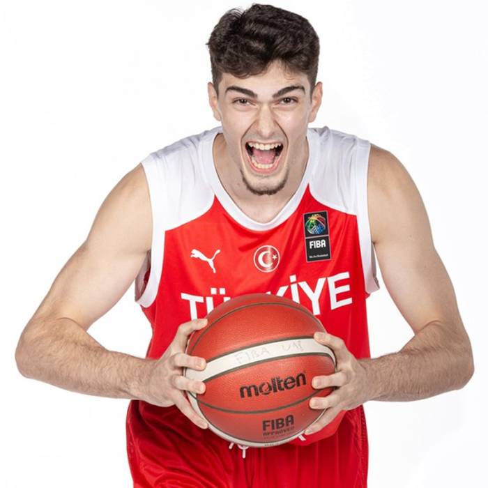 Foto de Yigit Mestoglu, temporada 2022-2023