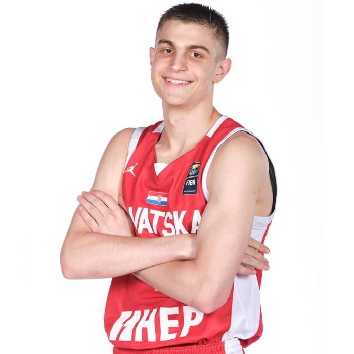 Photo de Luka Krajnovic, saison 2022-2023