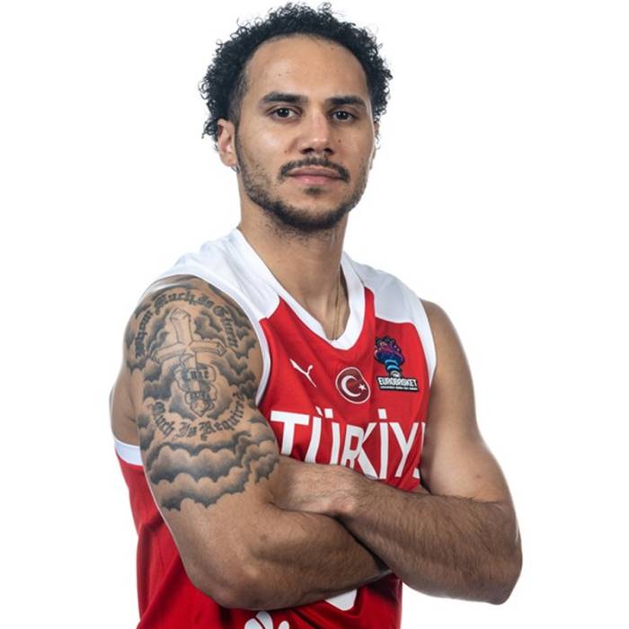 Photo of Shane Larkin, 2022-2023 season