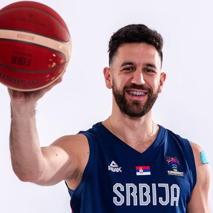 Photo de Vasilije Micic, saison 2022-2023