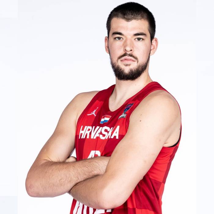 Foto di Ivica Zubac, stagione 2022-2023