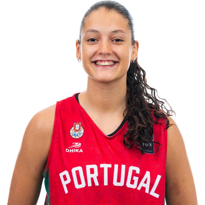 Photo of Vitória Dias, 2024-2025 season