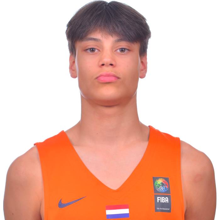 Photo of Yanu Slingerland, 2024-2025 season